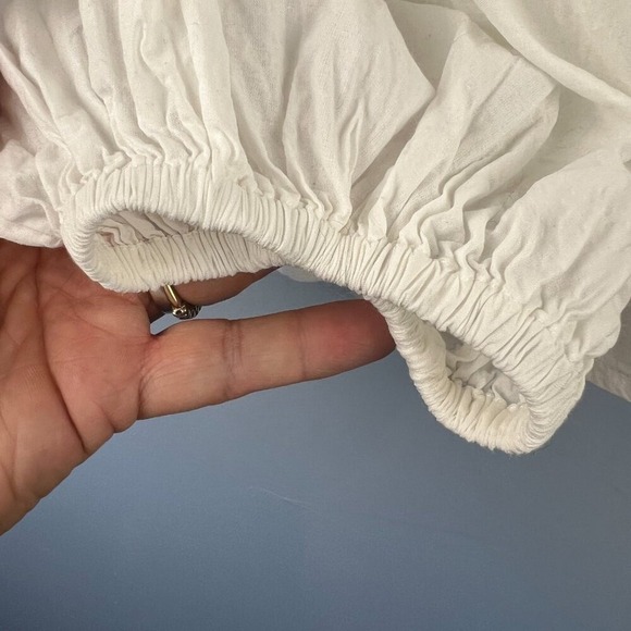 Farm Rio x Anthropologie White Cotton Puff Sleeve Scoop Neck Lace Top Size M - Picture 11 of 13